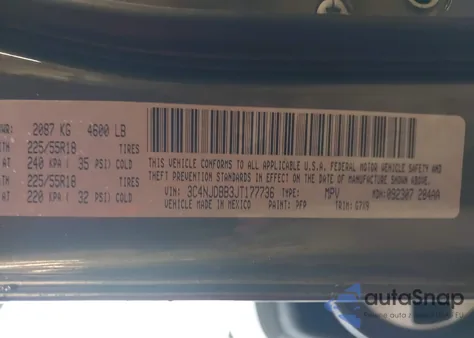 2018 Jeep Compass Latitude 4X4 из США, поврежденный, VIN 3C4NJDBB3JT177736